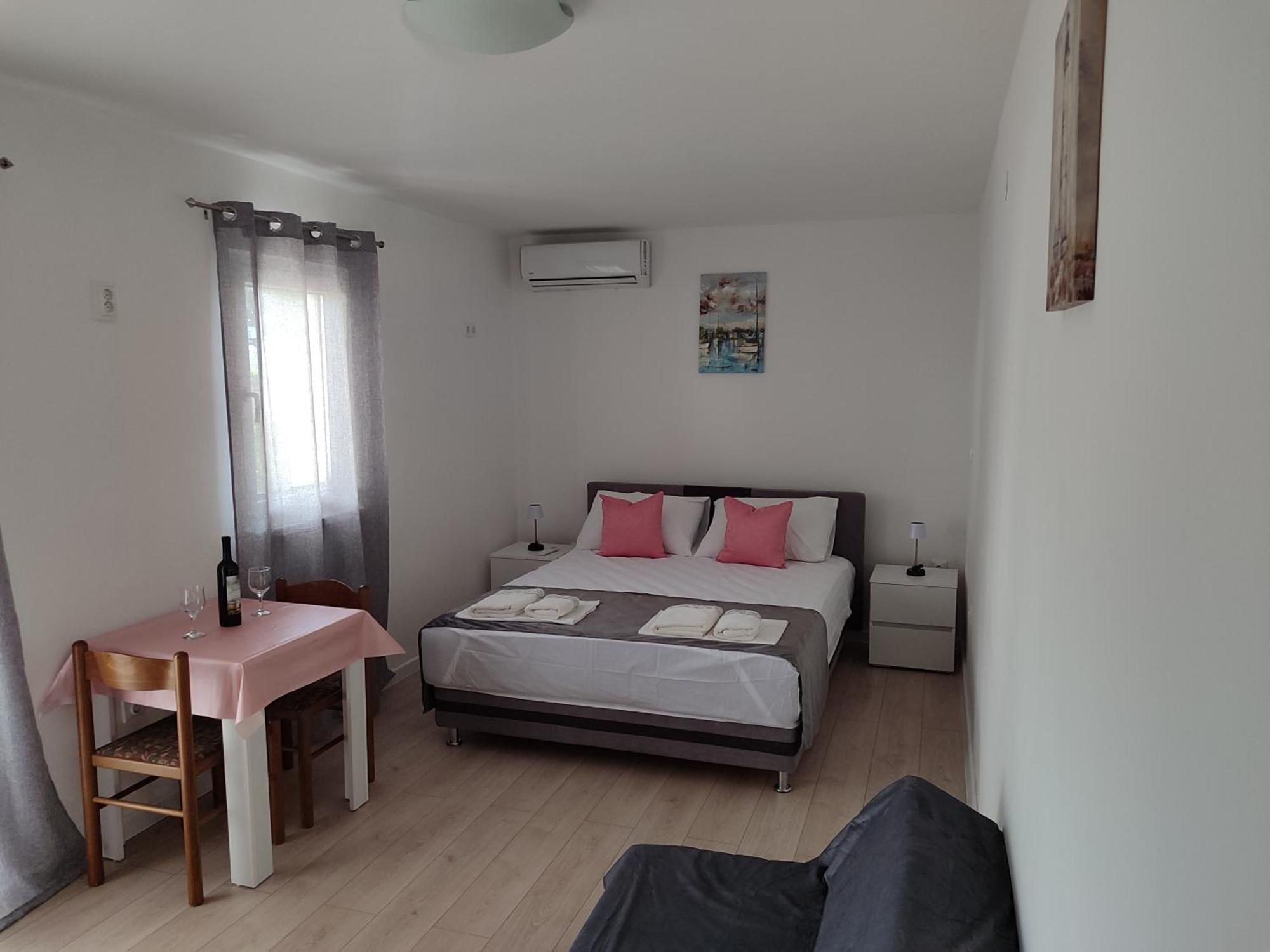 Glibic Apartment *