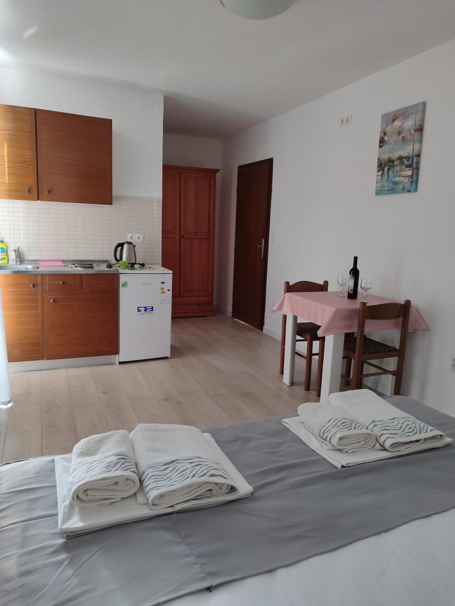 Apartment Glibic *